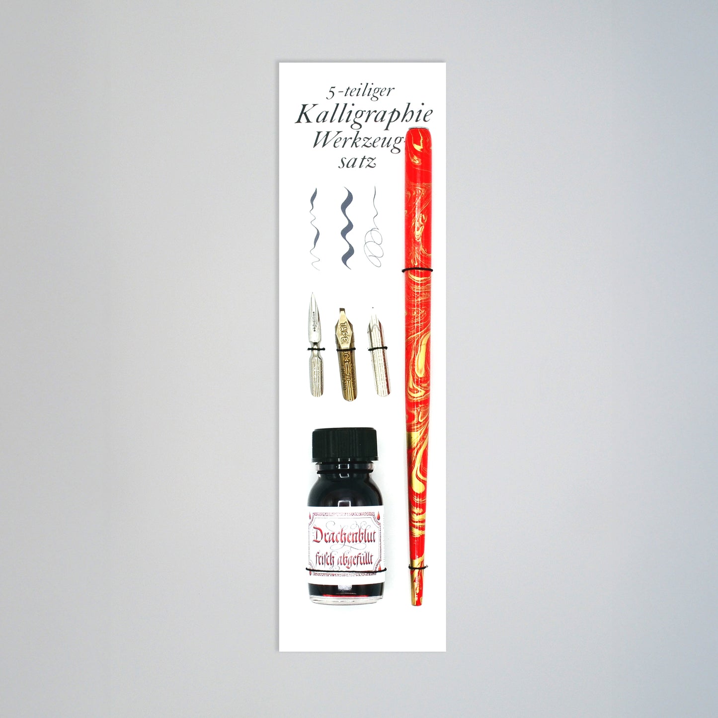5-teiliges Kalligrafie-Set Drachenblut, Tintenflasche,  marmorierter Federhalter, je eine Bandzugfeder, Spitzfeder, Pfannenfeder, auf Karte mit innseitiger Anleitung