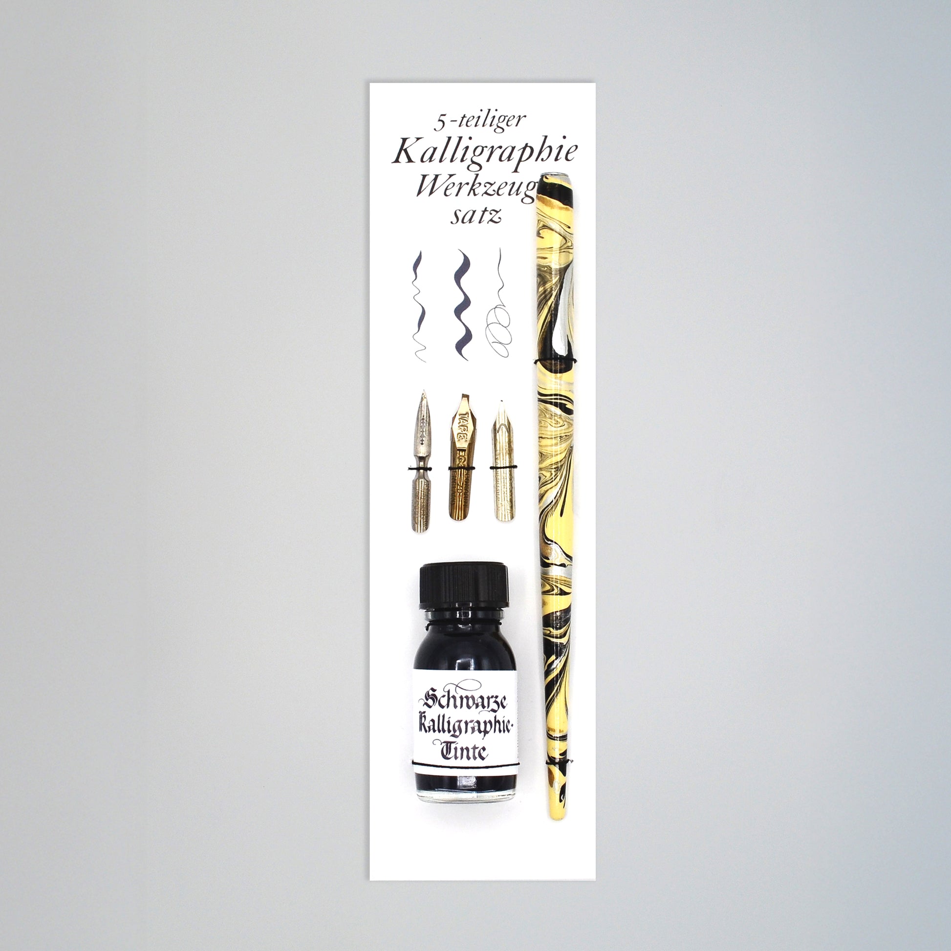 5-teiliges Kalligrafie-Set Schwarz, Tintenflasche,  marmorierter Federhalter, je eine Bandzugfeder, Spitzfeder, Pfannenfeder, auf Karte mit innseitiger Anleitung